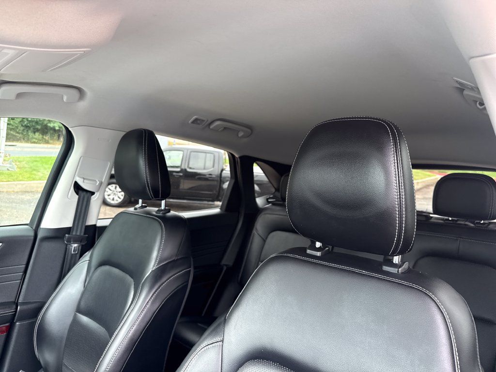 Certified 2021 Ford Escape SEL FWD image 13