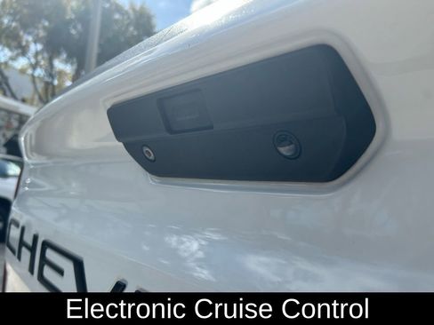 Used 2021 Chevrolet Silverado 1500 LT Trail Boss w/ Convenience Package II image 42