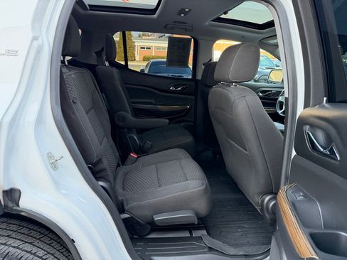 Used 2019 GMC Acadia SLE w/ Driver Alert Package I image 18