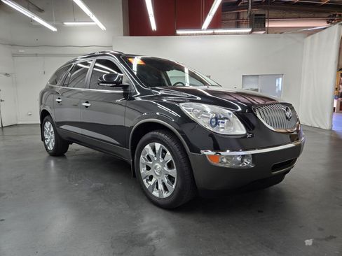 Used 2012 Buick Enclave Premium FWD image 4