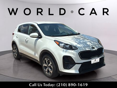 Used 2021 Kia Sportage LX FWD image 1
