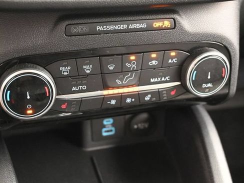 Certified 2022 Ford Escape SE w/ Convenience Package AWD/4WD image 24