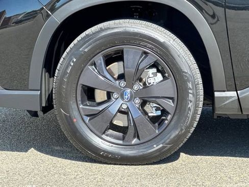 Certified 2026 Subaru Ascent Premium AWD/4WD image 33