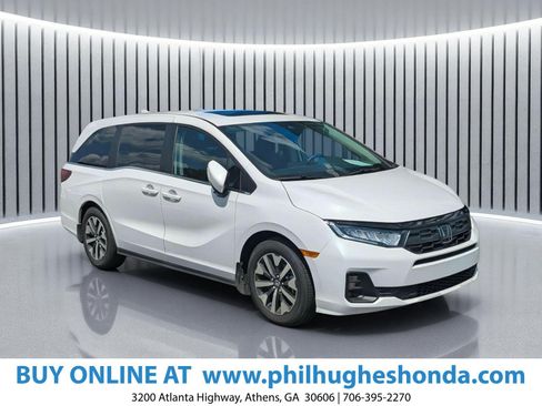 Certified 2026 Honda Odyssey EX-L image 1