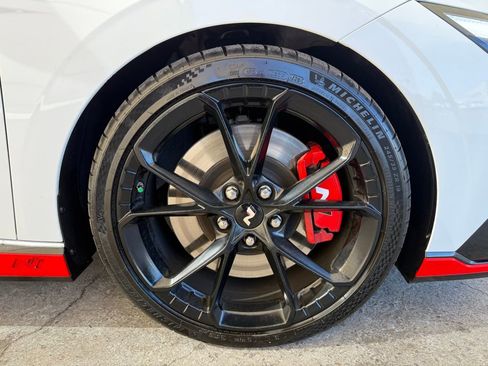 Used 2025 Hyundai Elantra N FWD image 11