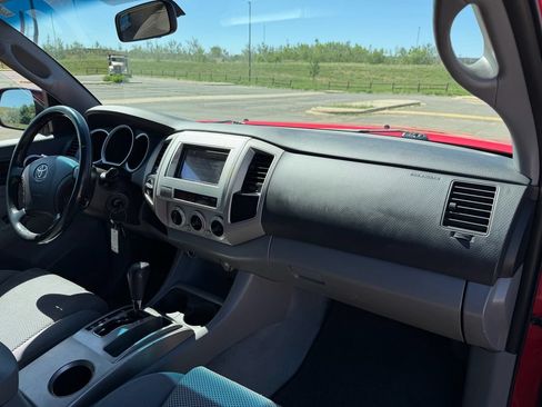 Used 2005 Toyota Tacoma 4x4 Double Cab image 30