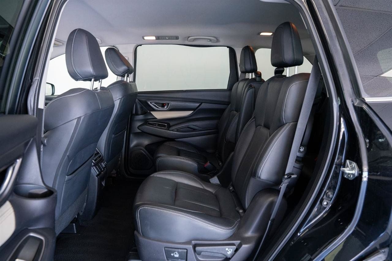 Used 2022 Subaru Ascent Limited AWD/4WD image 13