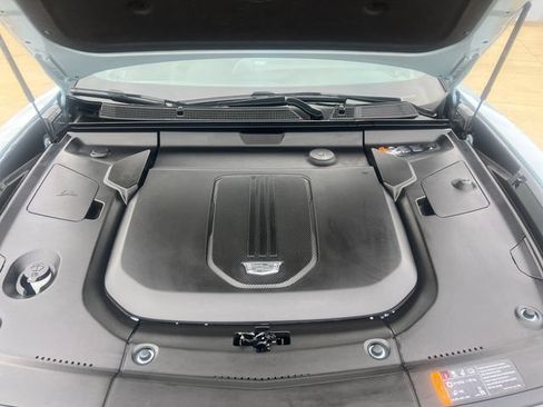 Certified 2024 Cadillac Lyriq Sport AWD/4WD image 38