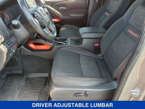 Used 2023 Nissan Frontier PRO-4X w/ Pro Convenience Package AWD/4WD image 17