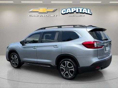 Used 2026 Subaru Ascent Limited AWD/4WD image 3