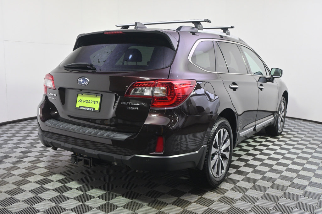Used 2017 Subaru Outback 3.6R Touring w/ Popular Package #5A AWD/4WD image 6