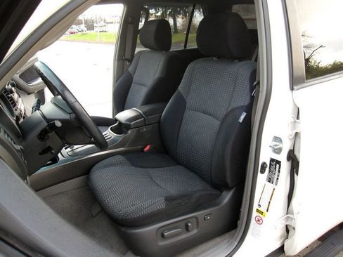 Used 2007 Toyota 4Runner SR5 image 19