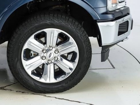 Used 2020 Ford F150 Lariat w/ Equipment Group 502A Luxury AWD/4WD image 18