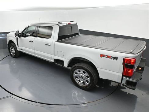 Used 2025 Ford F250 Lariat w/ Lariat Ultimate Package AWD/4WD image 42