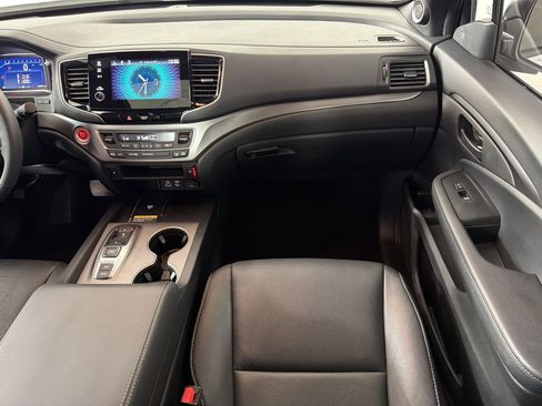 Used 2024 Honda Passport EX-L image 28