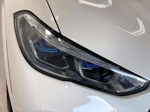 Used 2023 BMW X5 M50i w/ Executive Package image 27