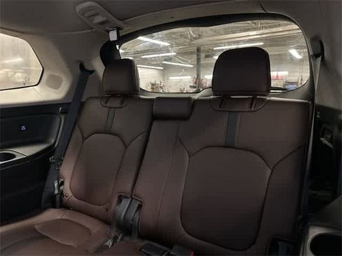 Used 2023 Honda Pilot Elite image 23