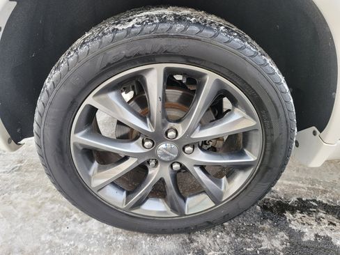 Used 2018 Dodge Durango GT image 38