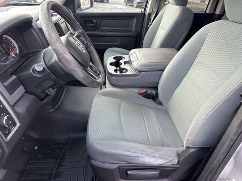 Used 2019 RAM 1500 Express w/ Express Value Package image 19