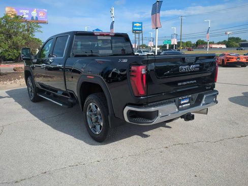 Used 2025 GMC Sierra 2500 SLT w/ Texas SLT Premium Package AWD/4WD image 6