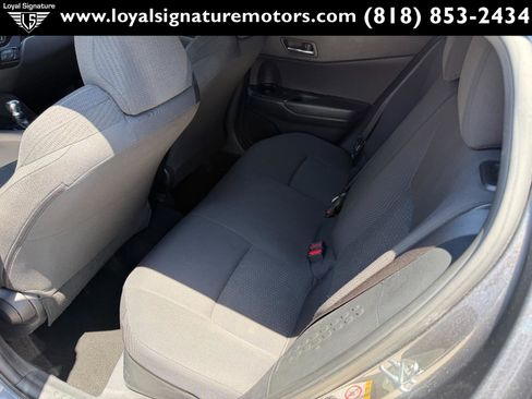 Used 2018 Toyota C-HR XLE FWD image 14
