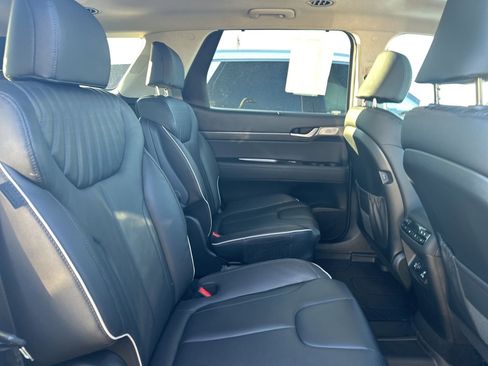 Used 2024 Hyundai Palisade Limited AWD/4WD image 42