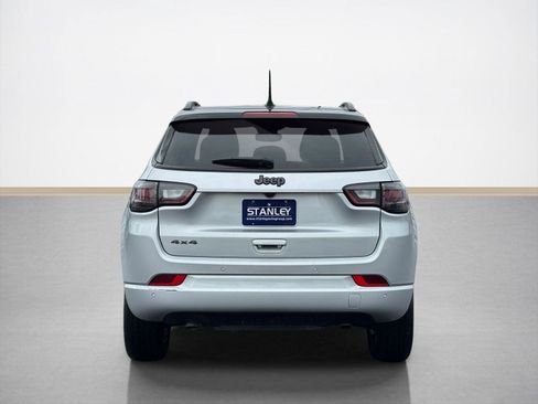 Used 2025 Jeep Compass Limited w/ High Altitude Package AWD/4WD image 6