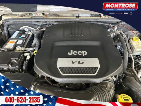 Used 2017 Jeep Wrangler Unlimited Sahara image 31