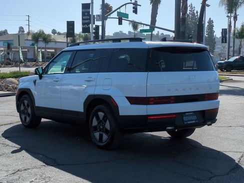 Used 2025 Hyundai Santa Fe SEL FWD image 5