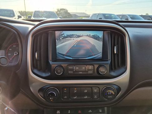 Used 2016 GMC Canyon SLT w/ Driver Alert Package AWD/4WD image 28