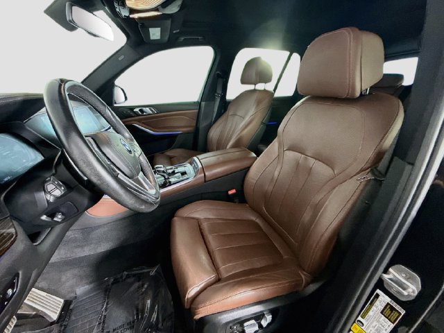 Used 2020 BMW X5 sDrive40i w/ Luxury Seating Package RWD image 21