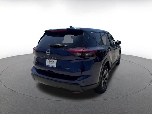 Used 2025 Nissan Rogue SV AWD/4WD image 14