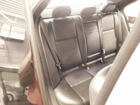 Used 2014 Mercedes-Benz C 250 Sedan w/ Multimedia Package image 38