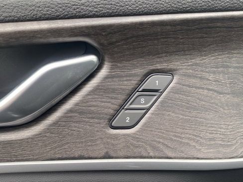 New 2025 Jeep Grand Cherokee Limited w/ Luxury Tech Group II image 14