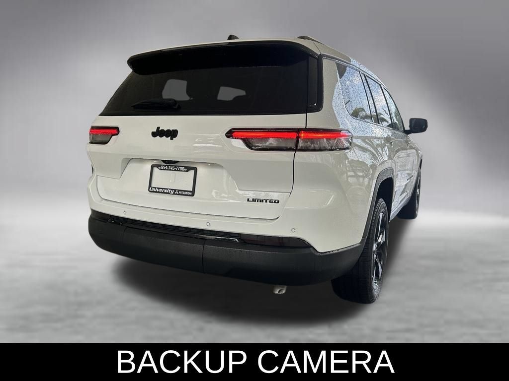 Used 2024 Jeep Grand Cherokee L Limited w/ Black Appearance Package RWD image 4