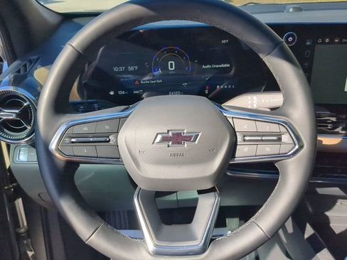 Used 2025 Chevrolet Equinox ACTIV w/ Convenience Package III image 56