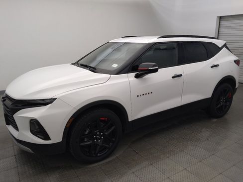Used 2021 Chevrolet Blazer LT w/ Redline Edition FWD image 2