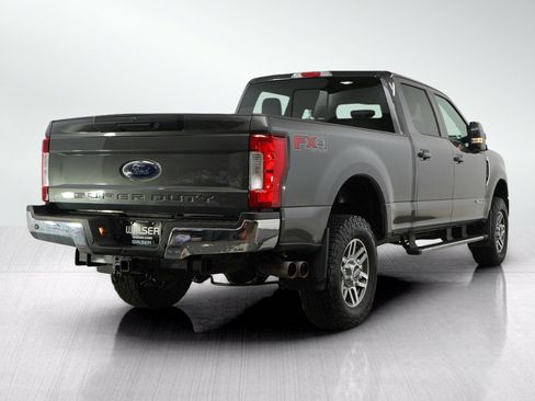Used 2017 Ford F250 Lariat w/ FX4 Off-Road Package AWD/4WD image 5