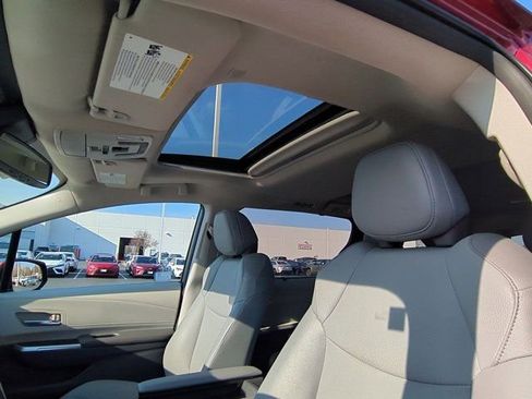 Certified 2024 Toyota Sienna XLE image 10