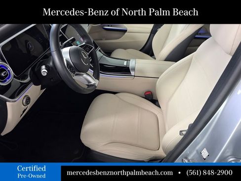 Used 2025 Mercedes-Benz C 300 Sedan image 9