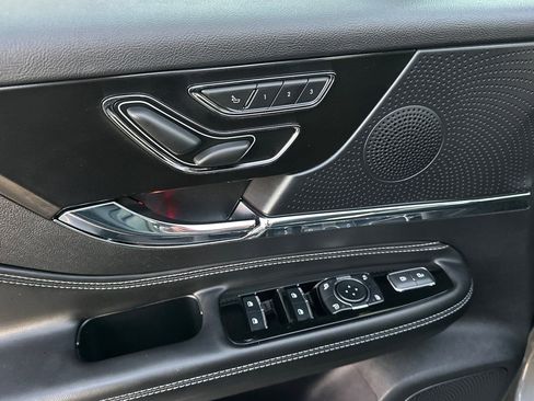 Used 2023 Lincoln Corsair FWD w/ Equipment Group 101A image 10