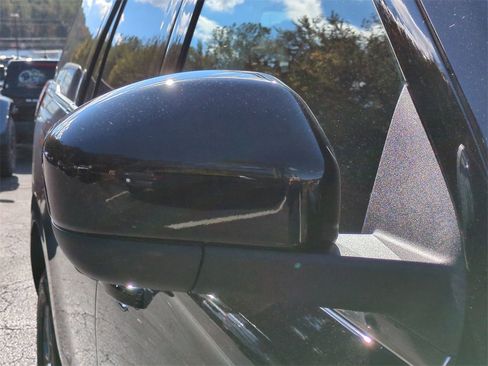 New 2025 Ford Expedition Active image 12