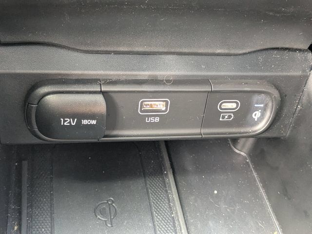 Certified 2025 Kia Telluride S FWD image 23