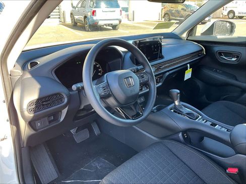 New 2026 Honda HR-V LX image 9