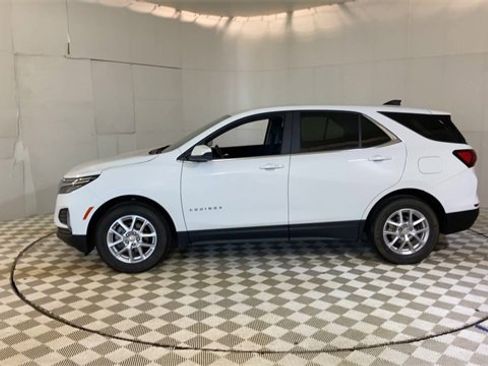 Used 2023 Chevrolet Equinox LT image 5