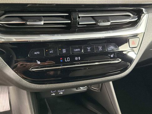 New 2026 Buick Envista Avenir image 29