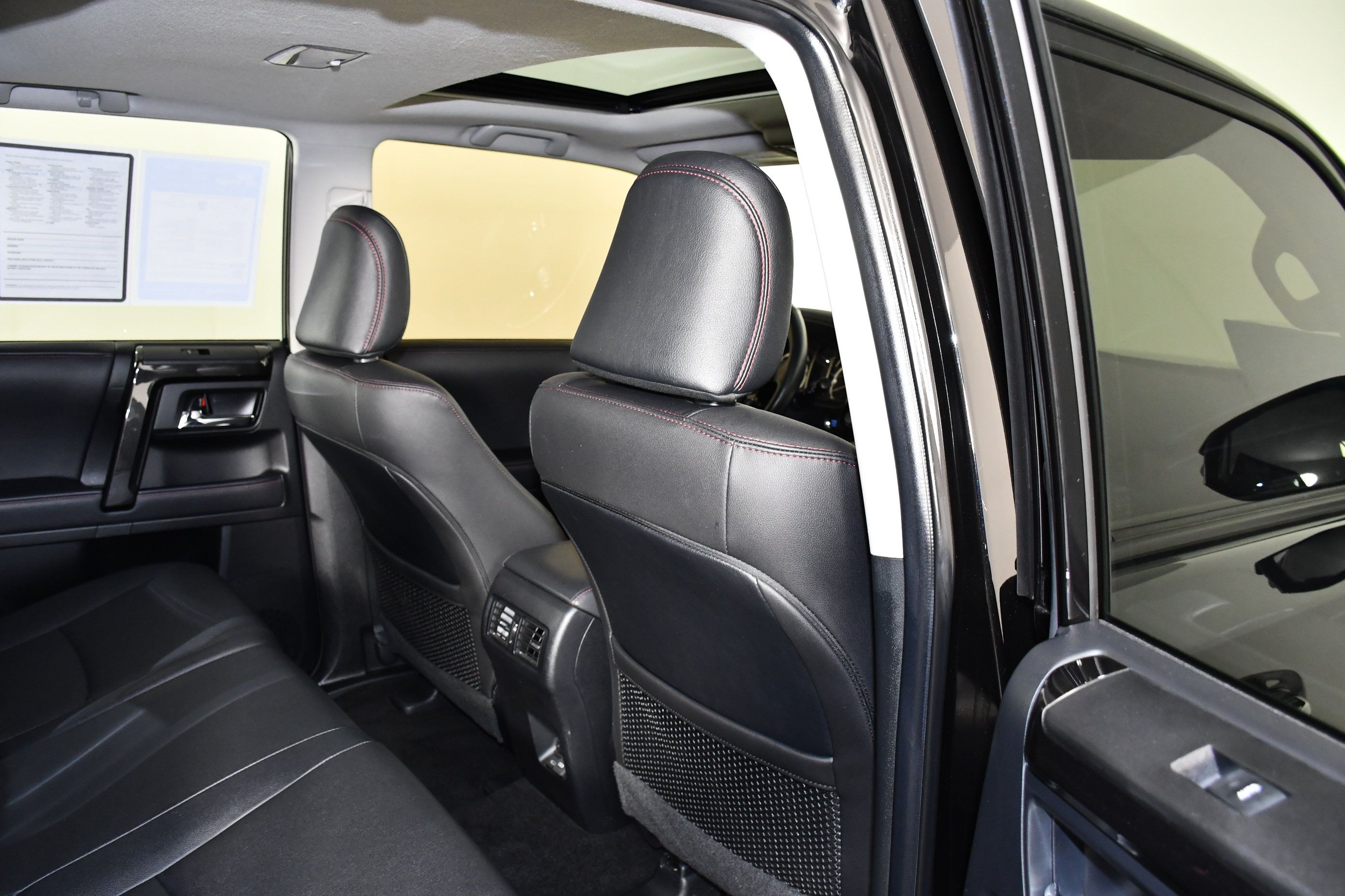 Used 2024 Toyota 4Runner TRD Off-Road Premium w/ Off Road Premium Plus Package AWD/4WD image 47