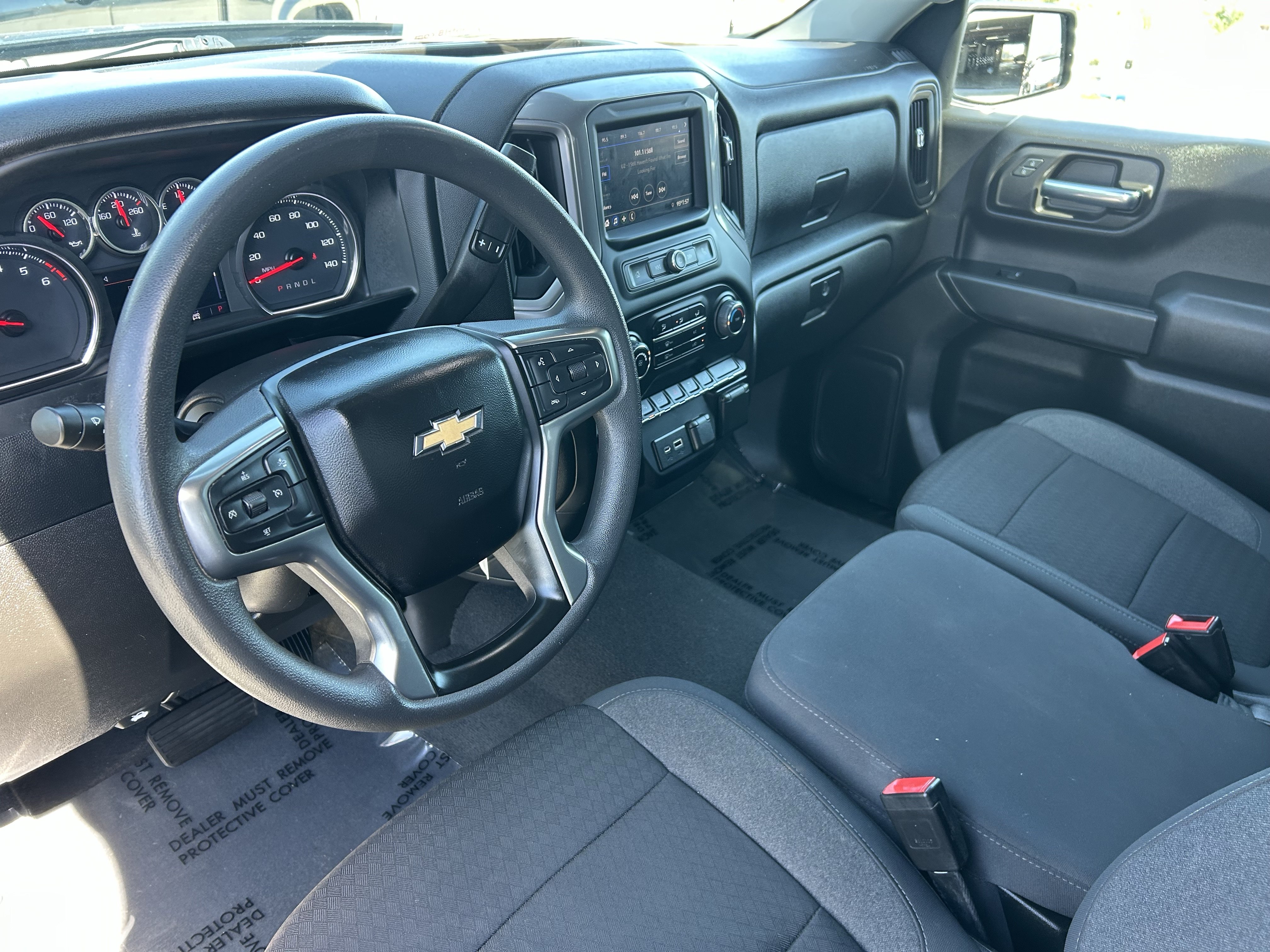 Used 2022 Chevrolet Silverado 1500 Custom w/ Safety Confidence Package AWD/4WD image 19