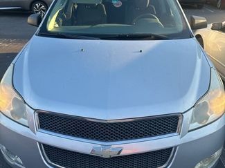 Used 2011 Chevrolet Traverse LS video 1