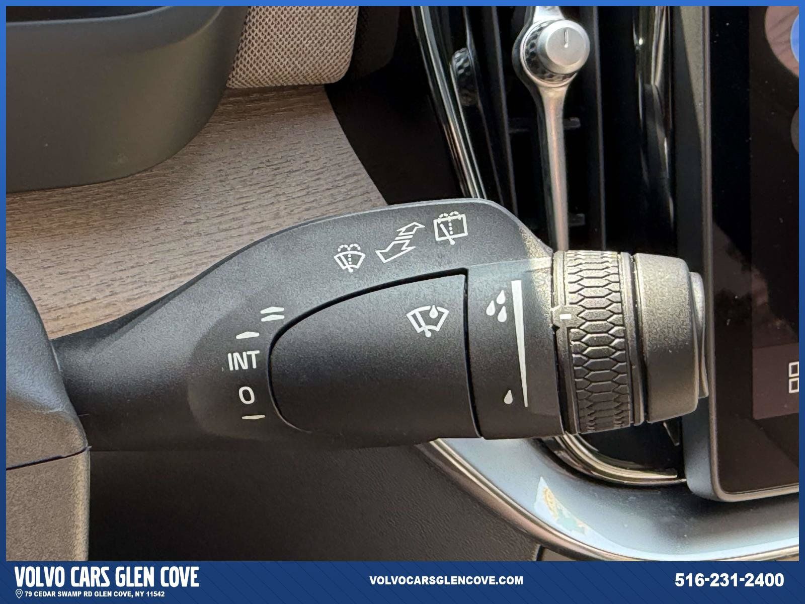 Used 2026 Volvo XC90 B5 Plus w/ Protection Package Premier AWD/4WD image 34